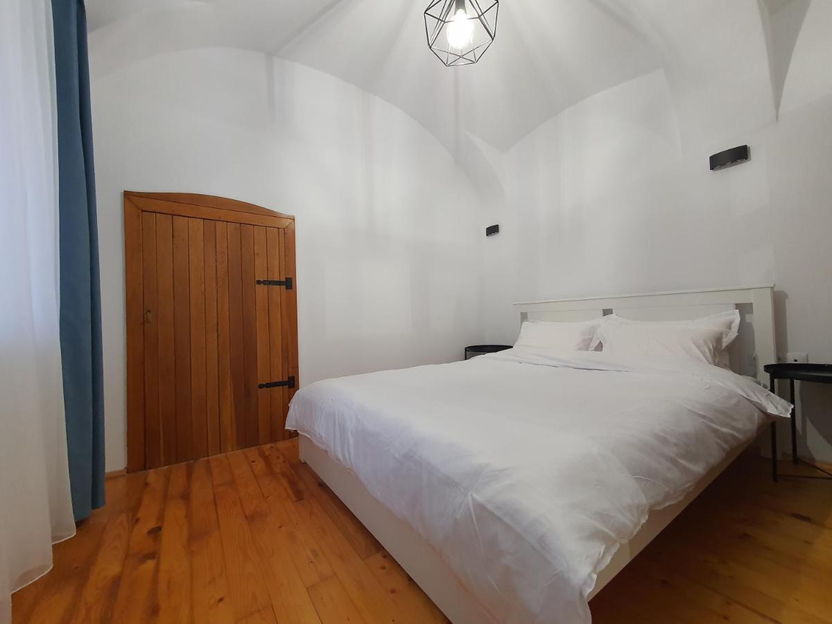 Lucasi Apartament シビウ エクステリア 写真